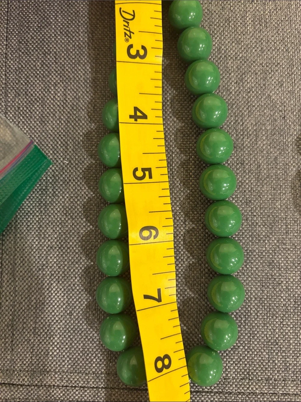 Necklaces, one multi color beads.Second are beautiful green color. ‎       B21